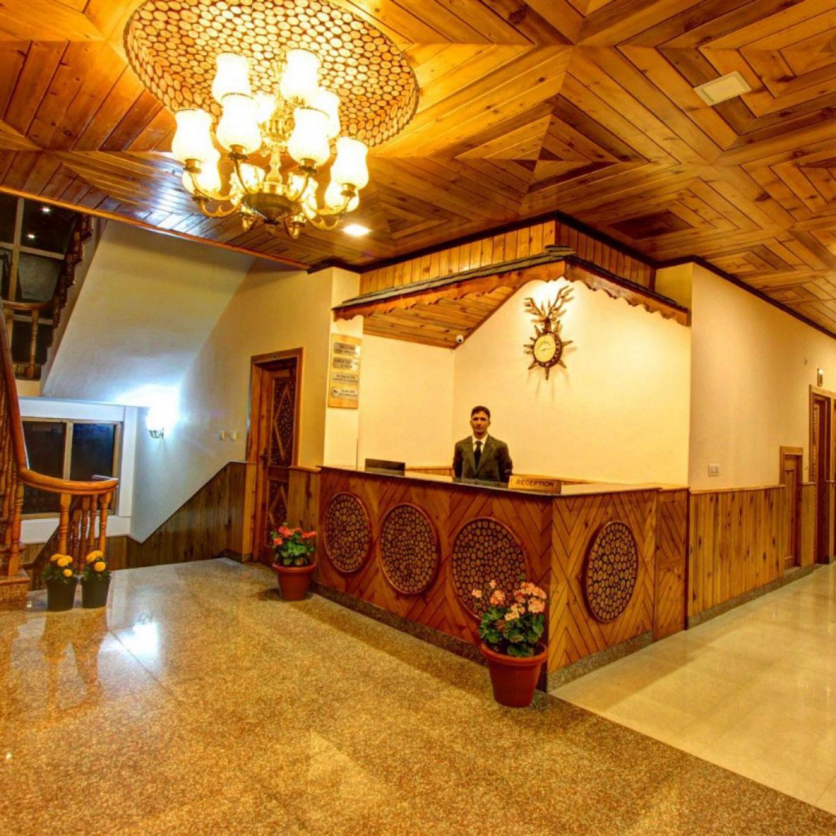 Hotel in Manali