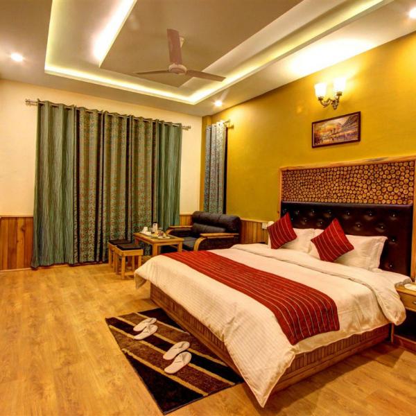 Manali Hotel