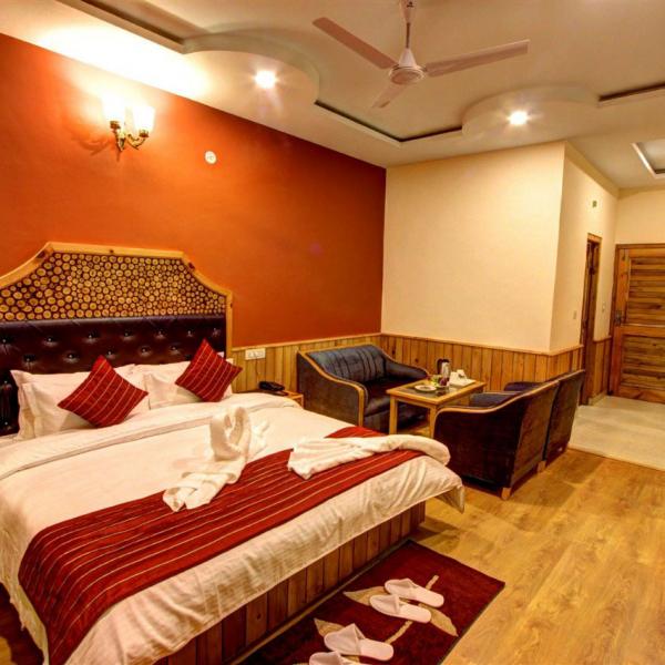 Hotel in Manali